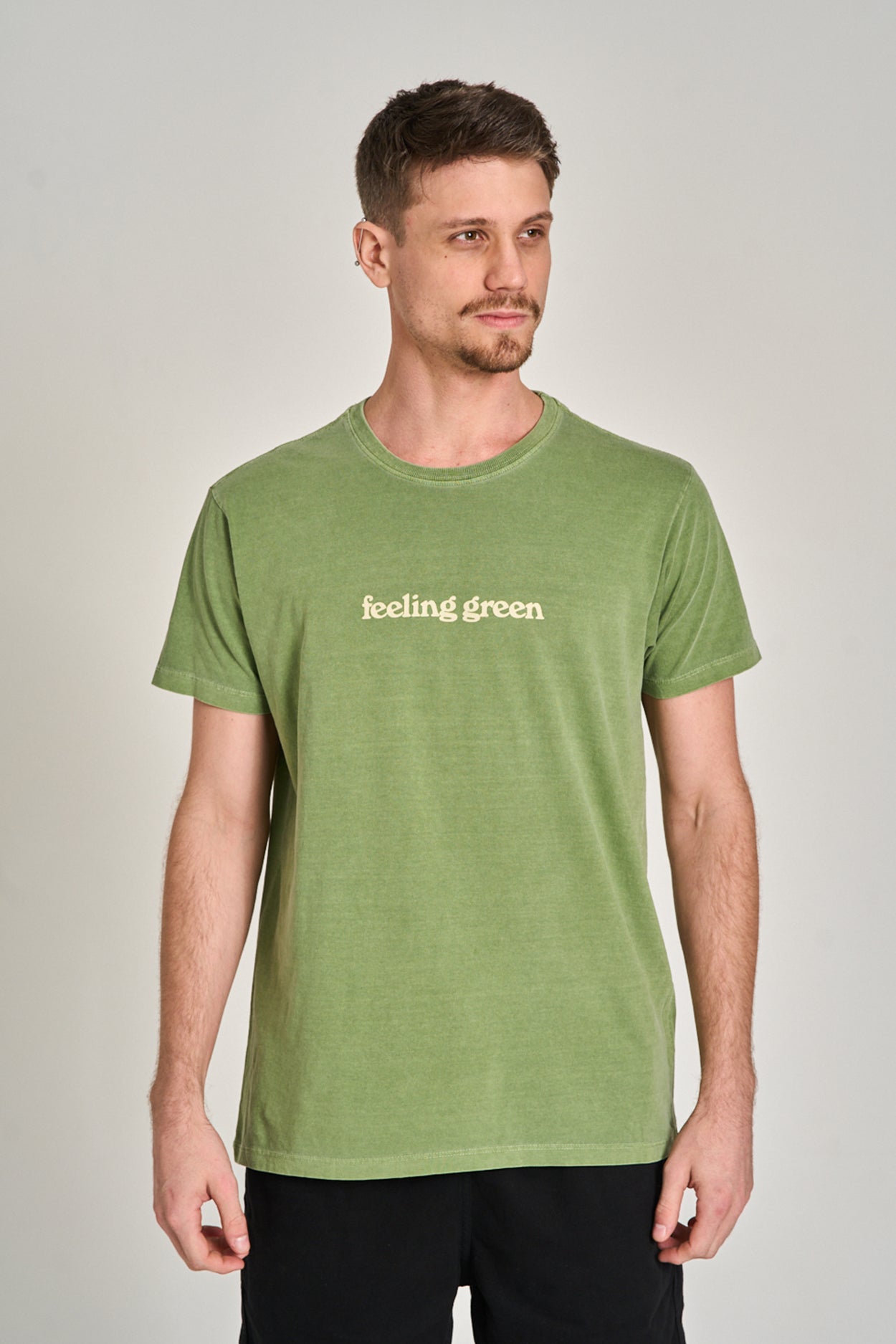 Camiseta Feeling Green Stone Verde Folha