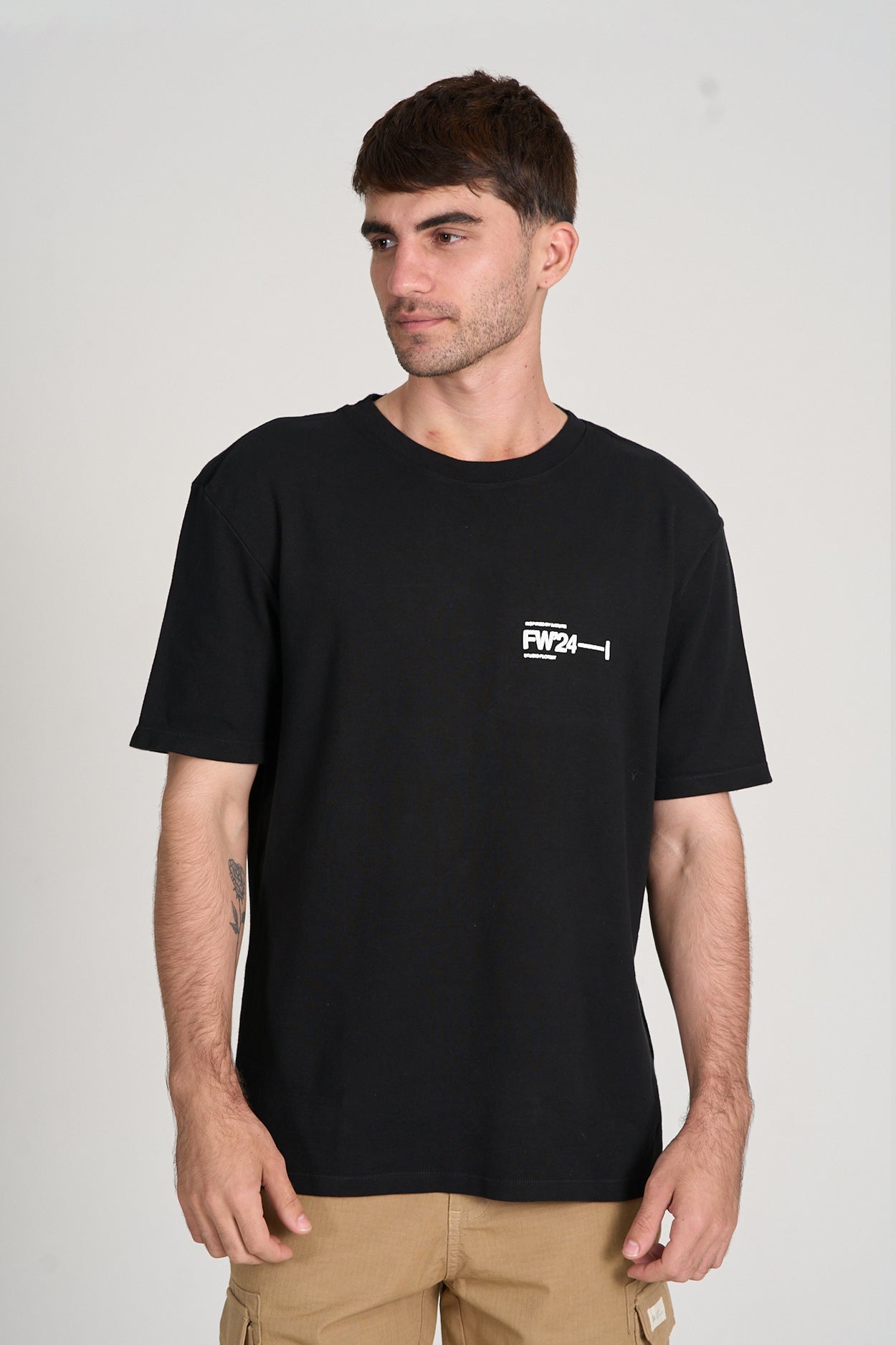 Camiseta Fw24 Over Preto
