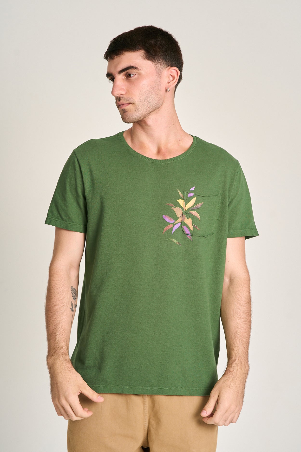CAMISETA COLORFULL BOLSO Verde