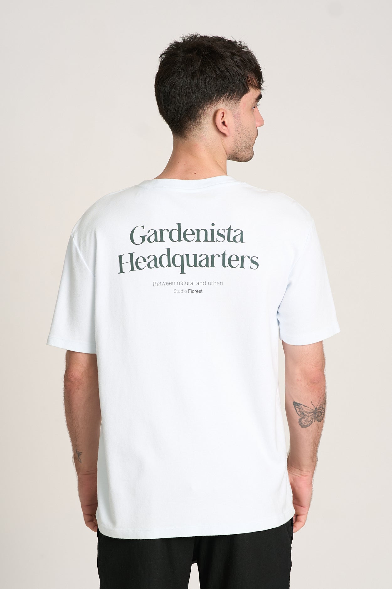 CAMISETA GARDENISTA OVER Branco