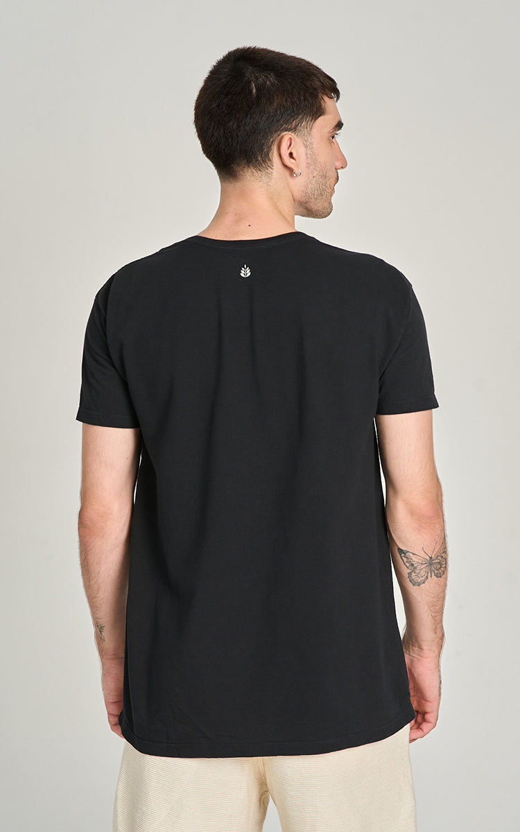 Camiseta Body and Soul Preto