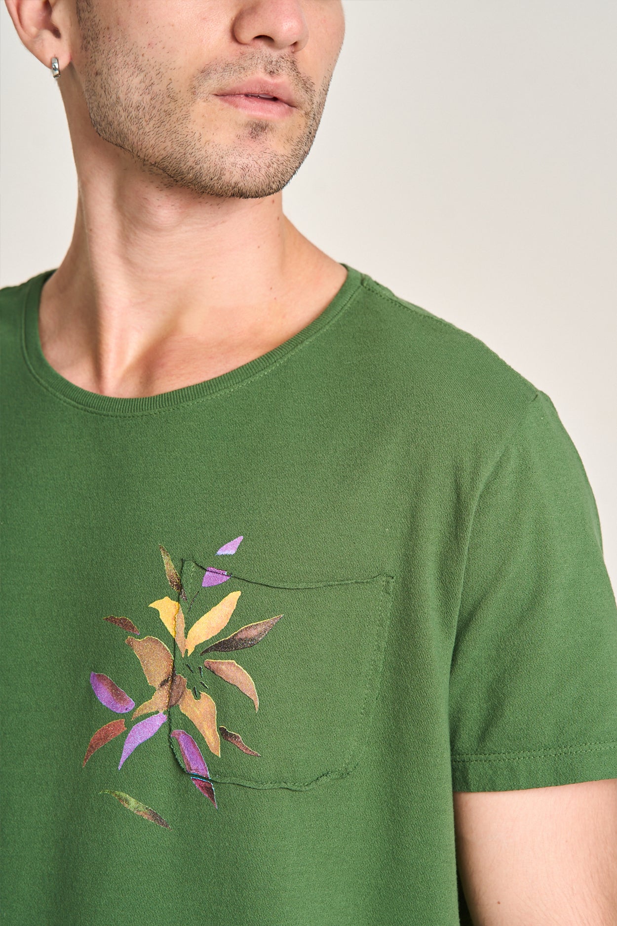 CAMISETA COLORFULL BOLSO Verde