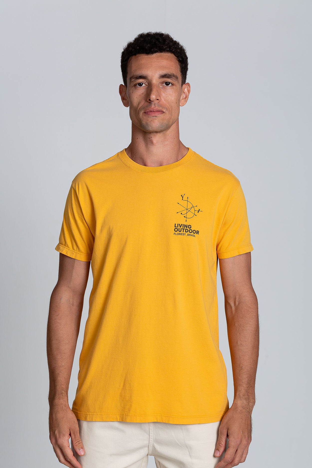 Camiseta Local Excursion Mostarda