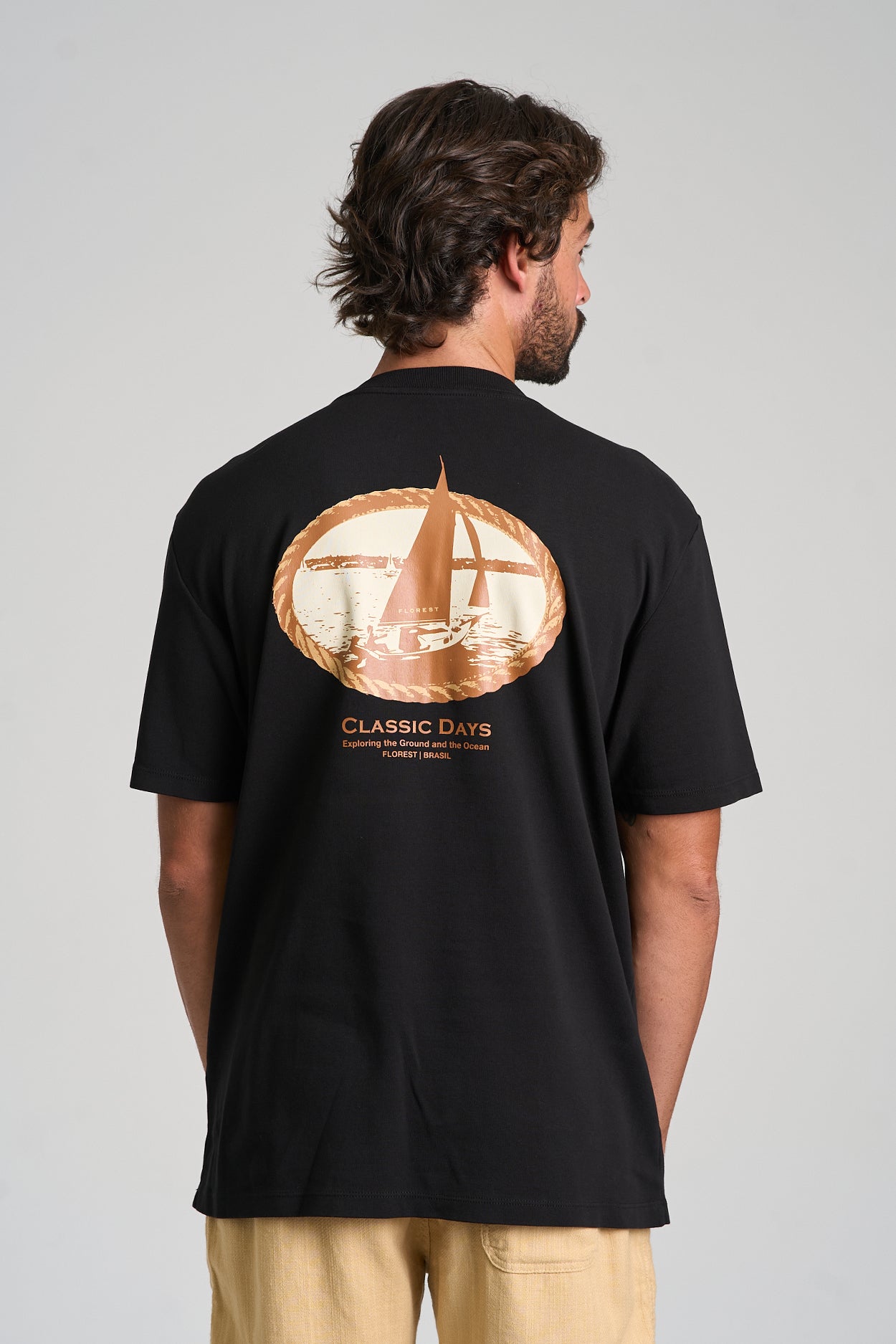 Camiseta Classic Days Over Preto