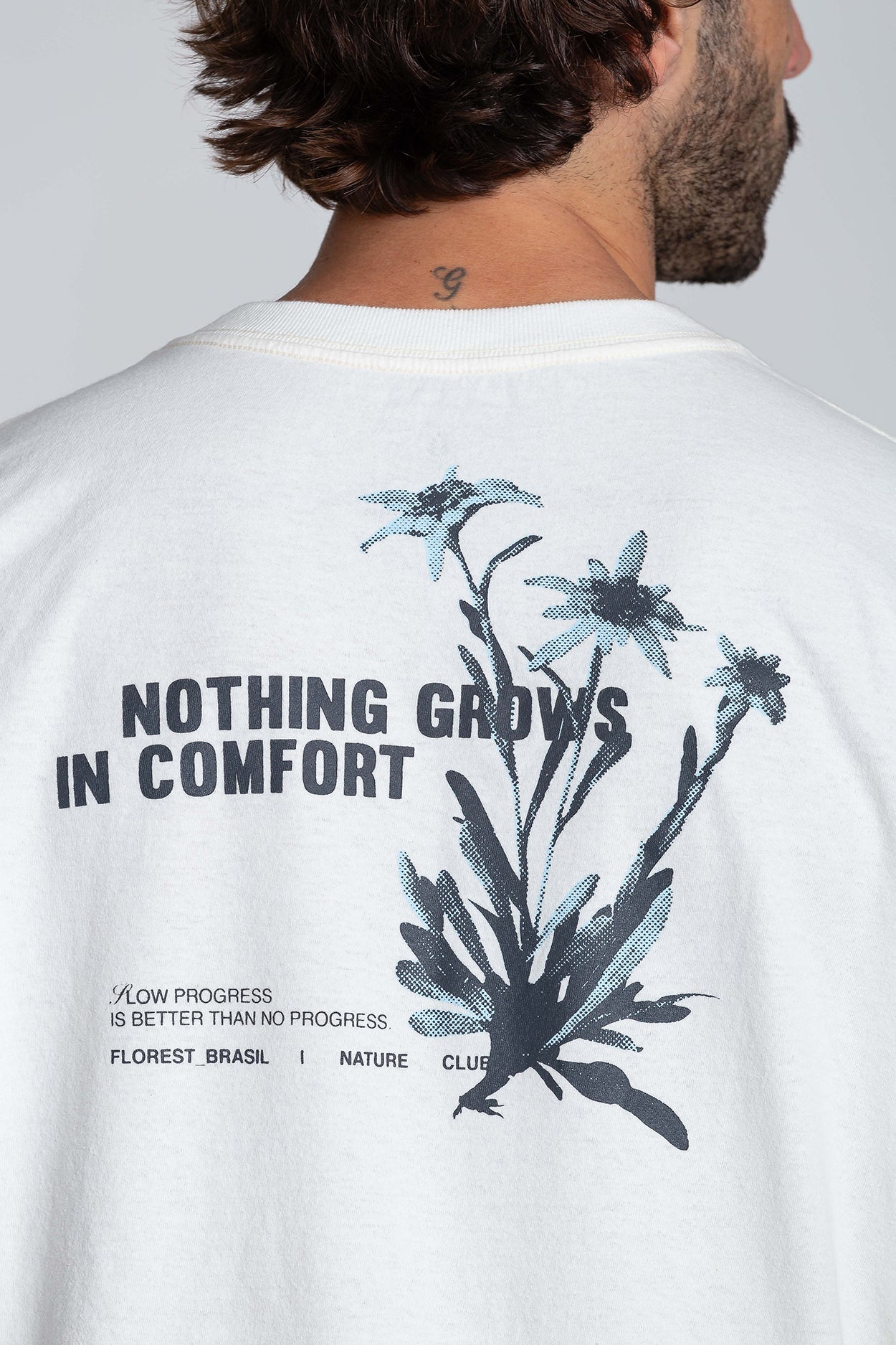 Camiseta Alpes Oversized Off-White