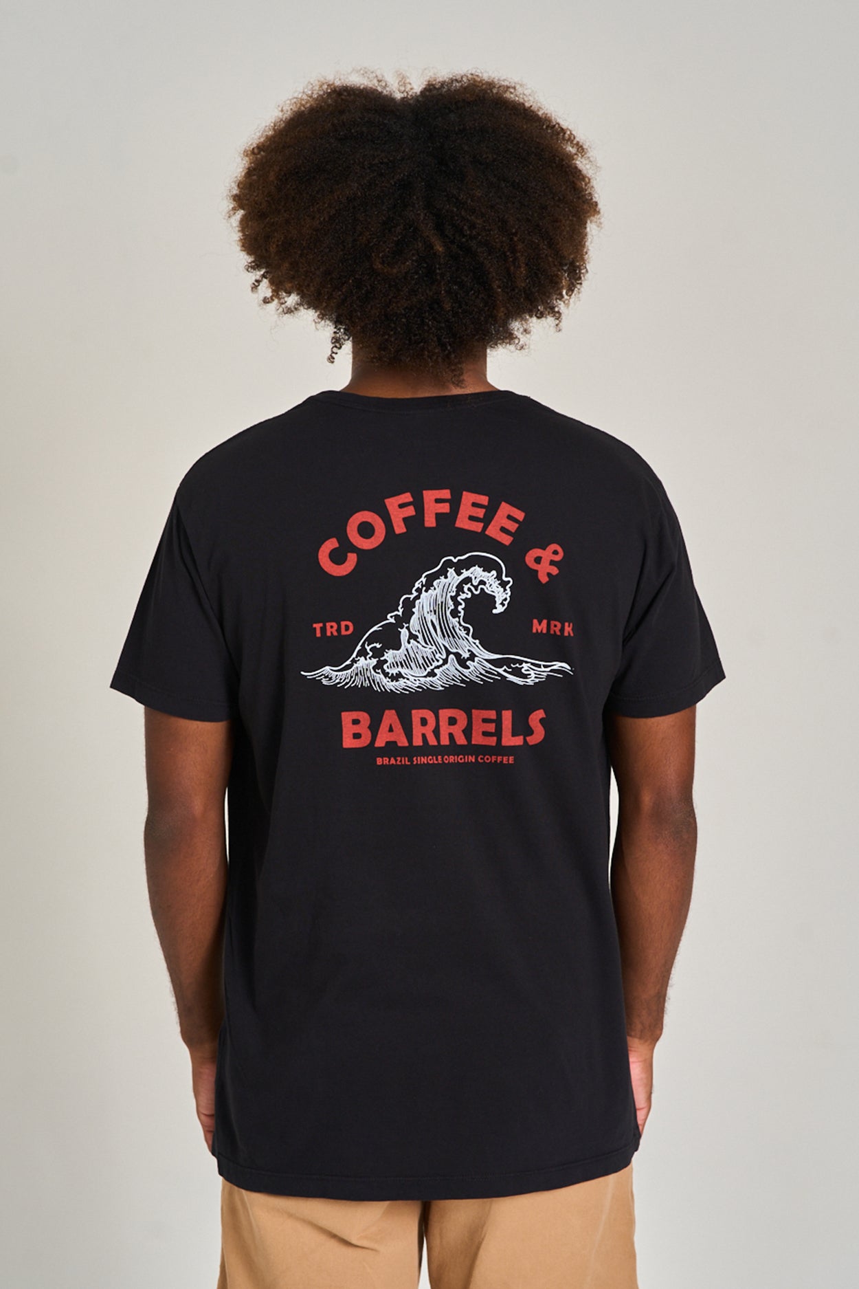 Camiseta Coffee & Barrels Preto