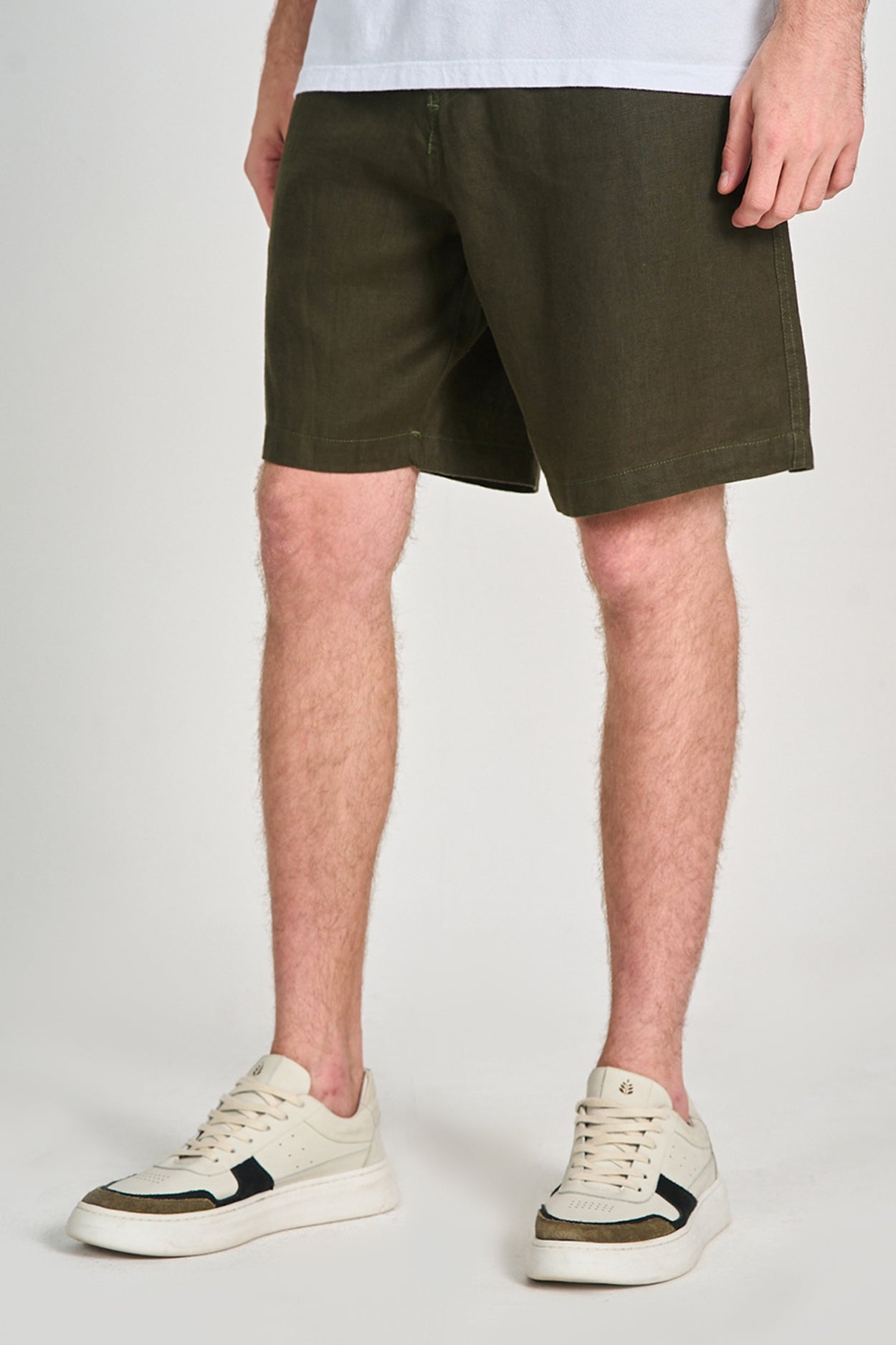 Bermuda Puro Linho Verde Militar