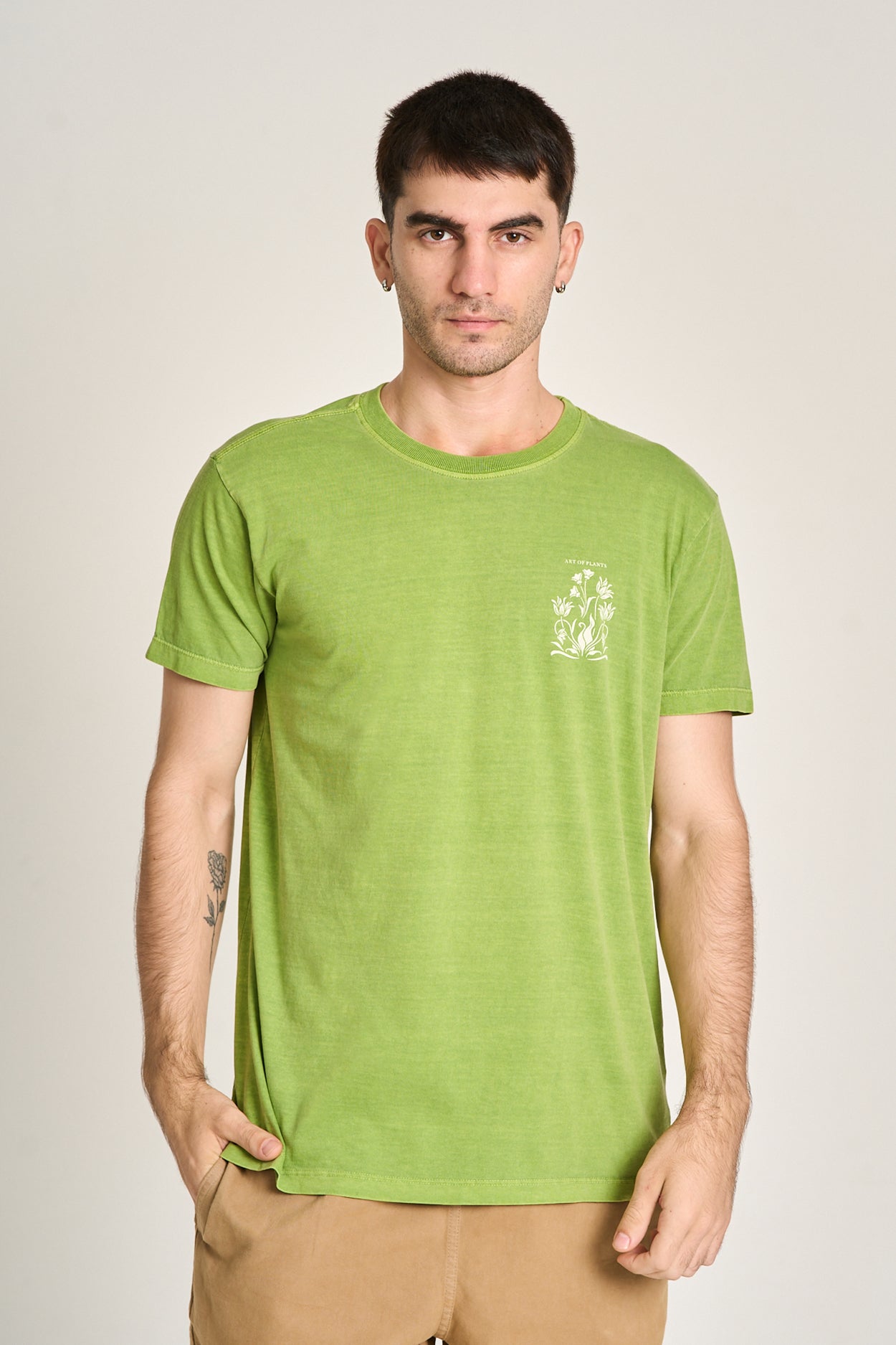 CAMISETA ART OF PLANTS Verde Grama