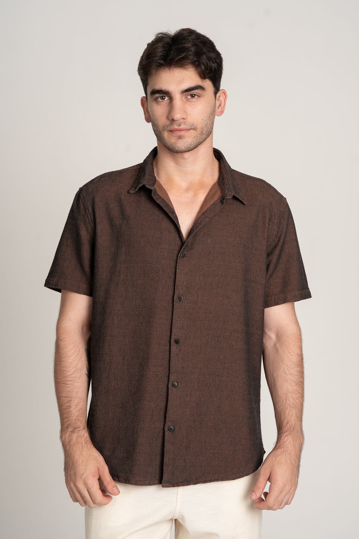 CAMISA HOLLY MC Marrom