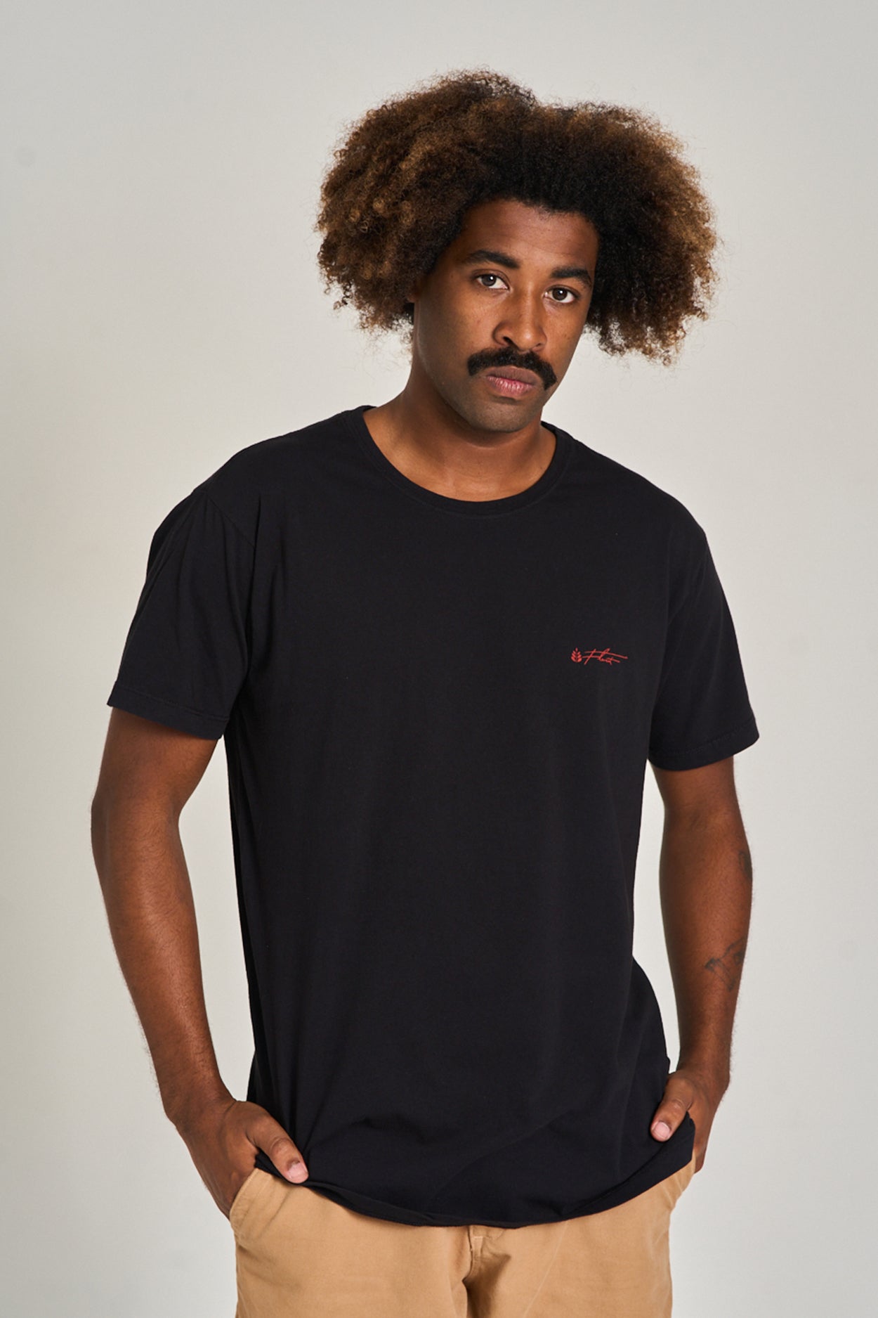 Camiseta Coffee & Barrels Preto