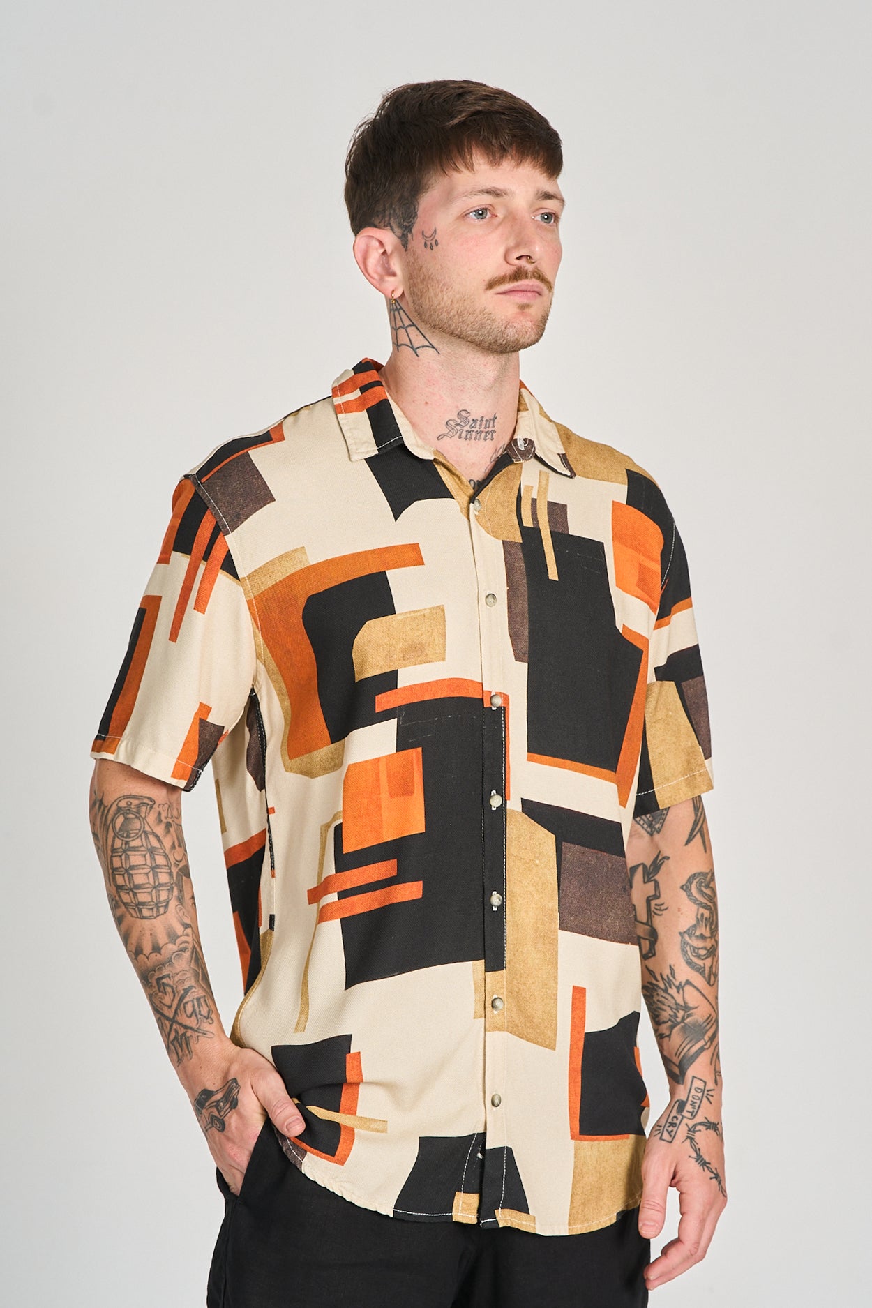 Camisa Laszlo MC Ocre