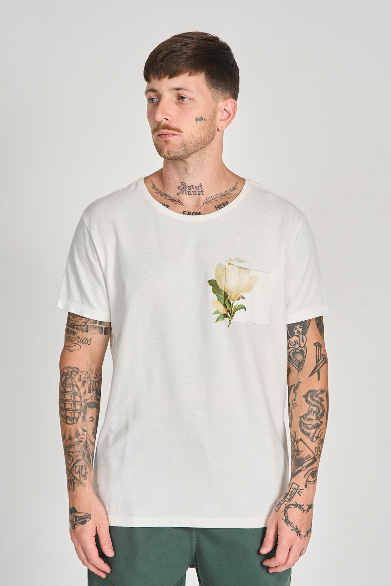 Camiseta Aquarela Bolso Natural