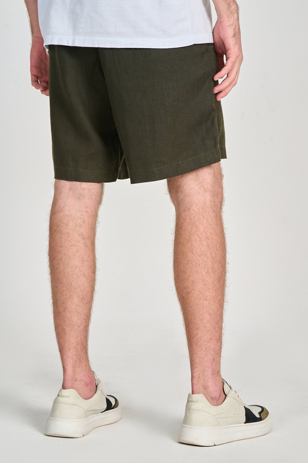 Bermuda Puro Linho Verde Militar