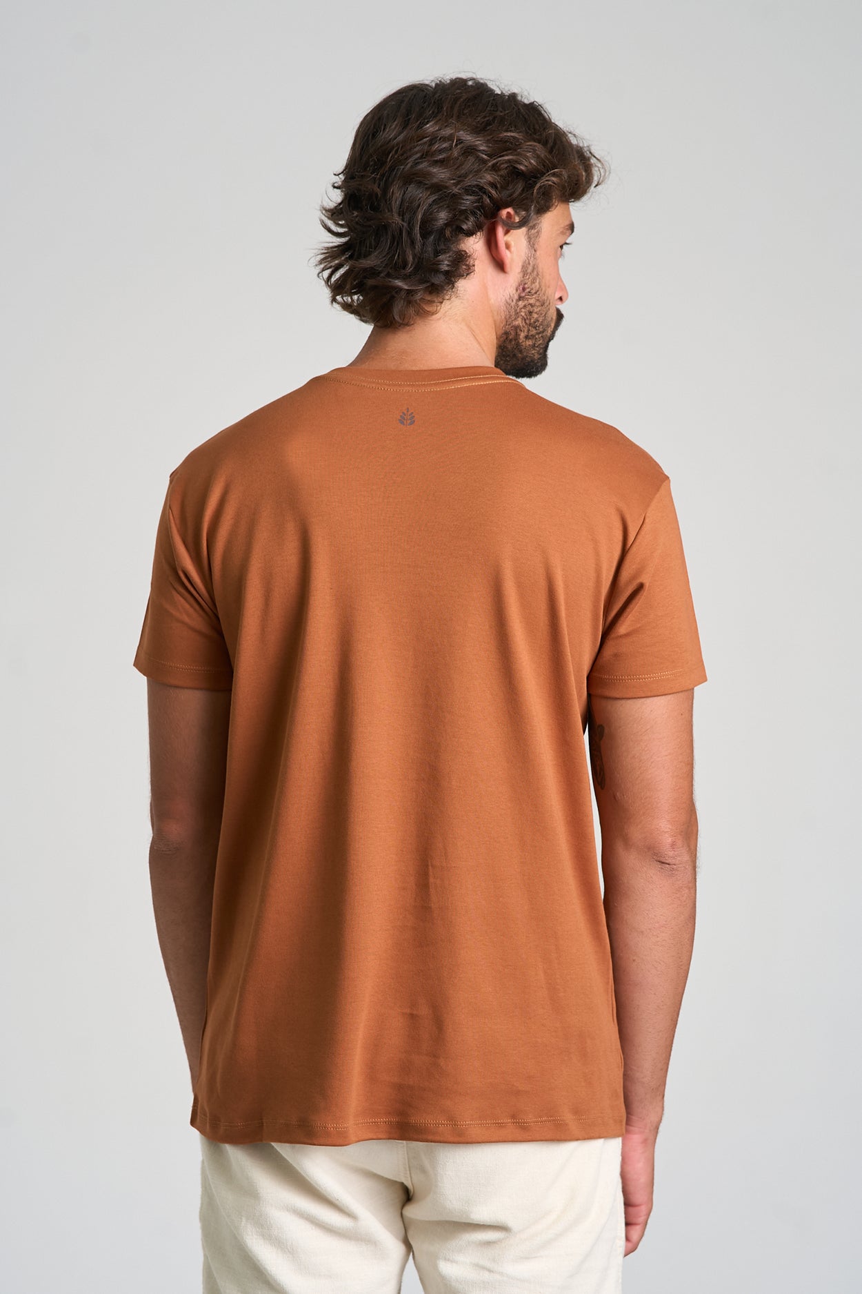 Camiseta Fio Egípcio Marrom