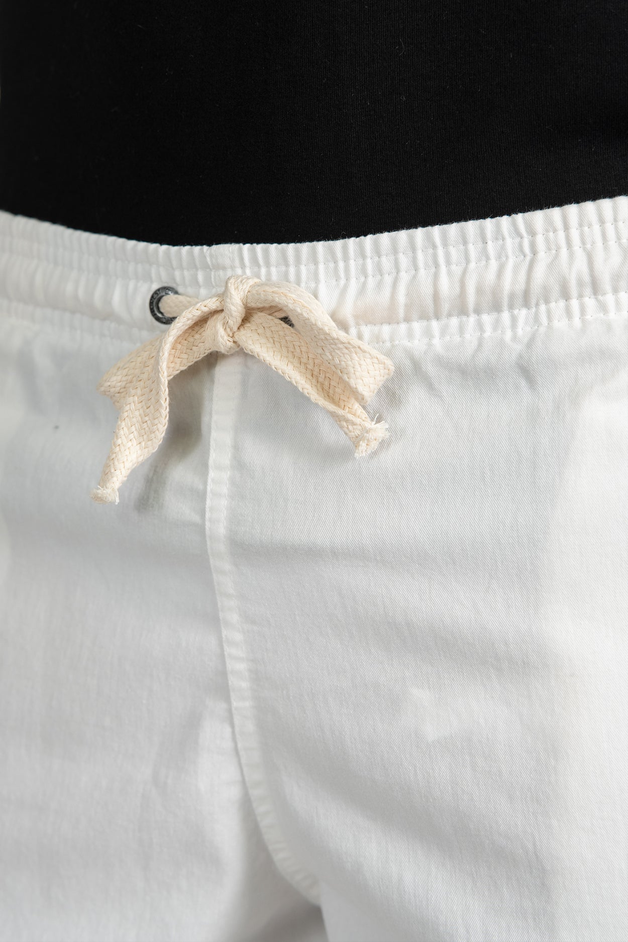 SHORT TRAMAS Off-White