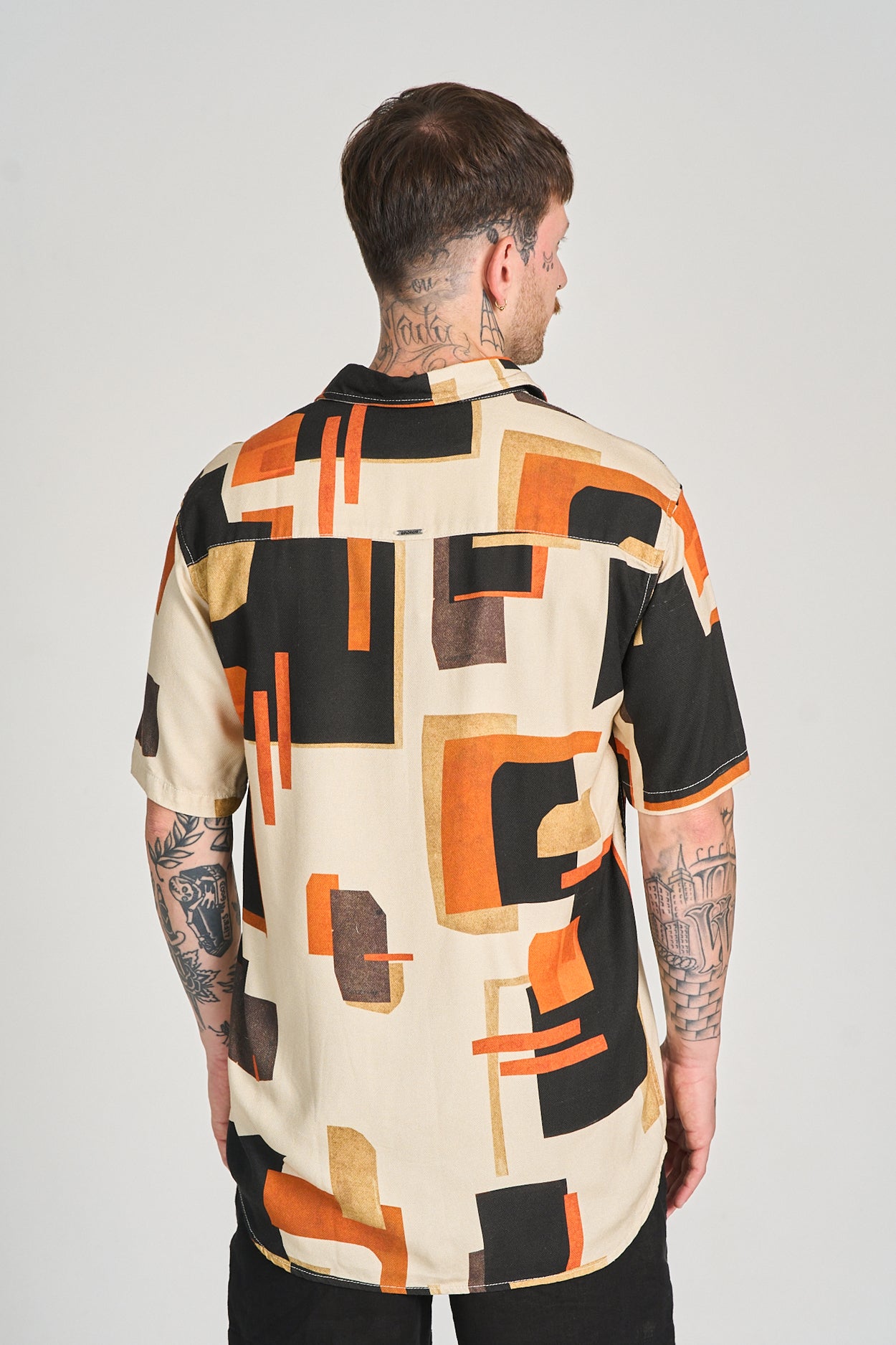 Camisa Laszlo MC Ocre