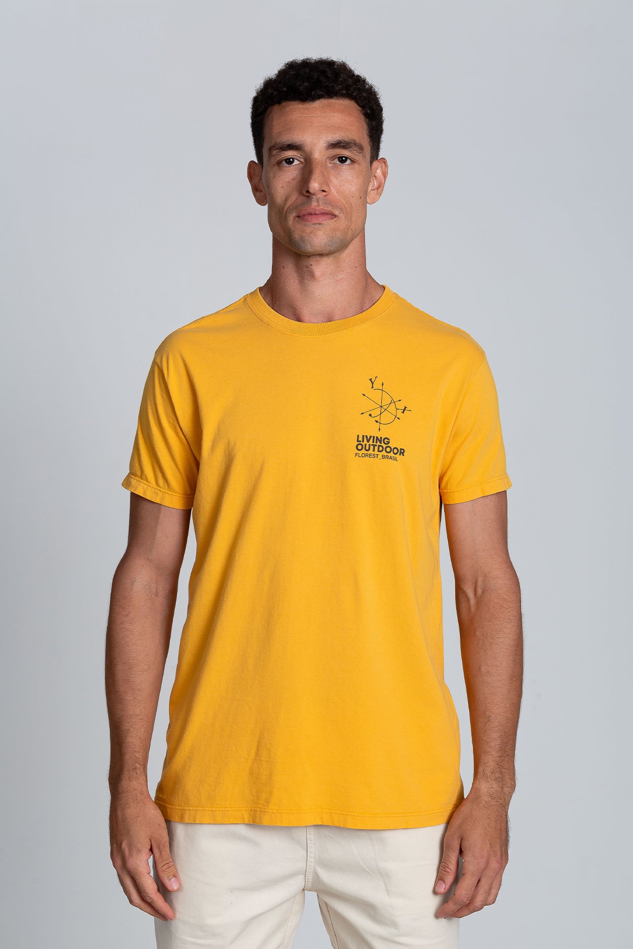 Camiseta Local Excursion Mostarda