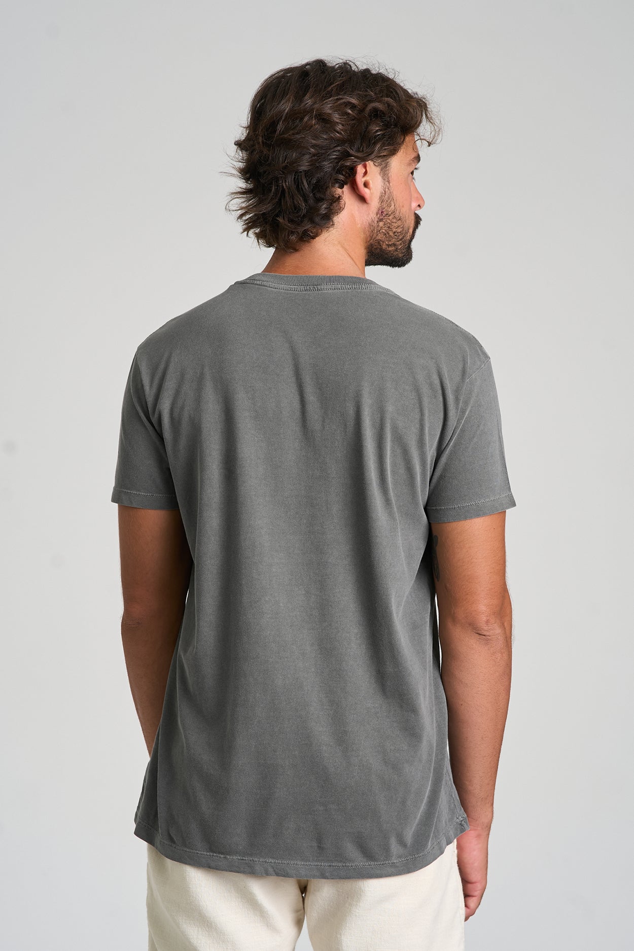 Camiseta Basic Stone Preto Stoned