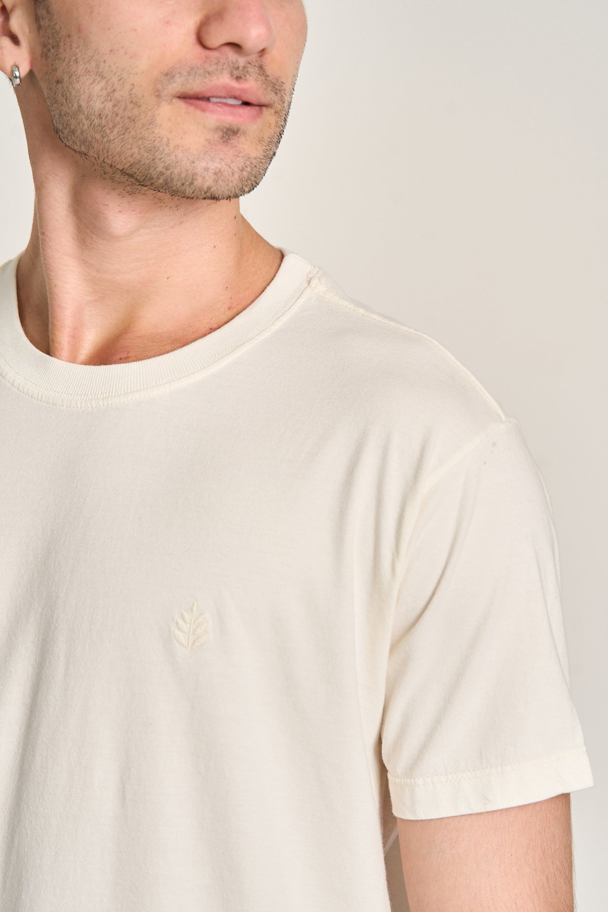 Camiseta Basic Stone Natural