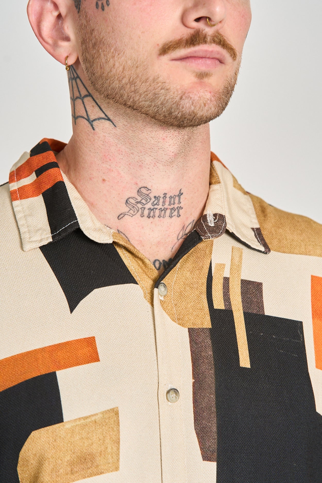 Camisa Laszlo MC Ocre