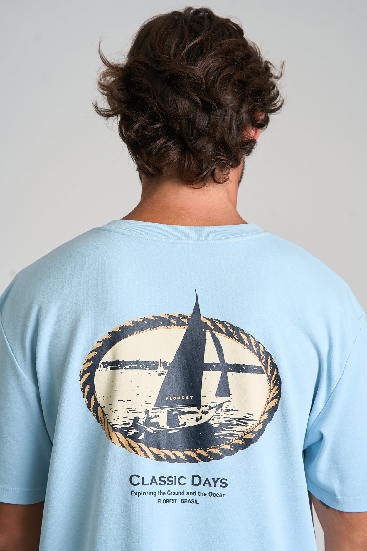 Camiseta Classic Days Over Azul Claro