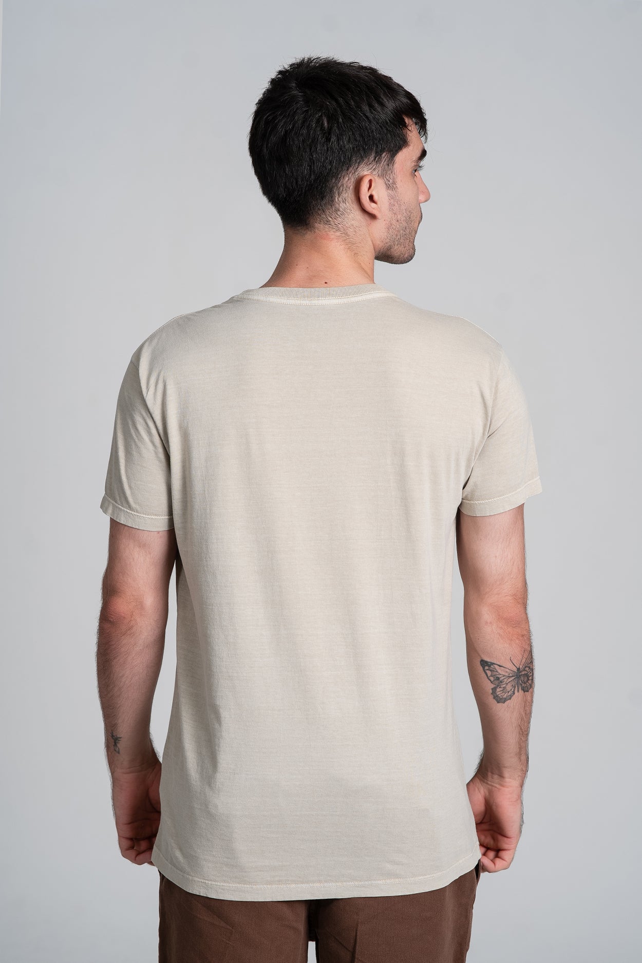 Camiseta Basic Stone Caqui