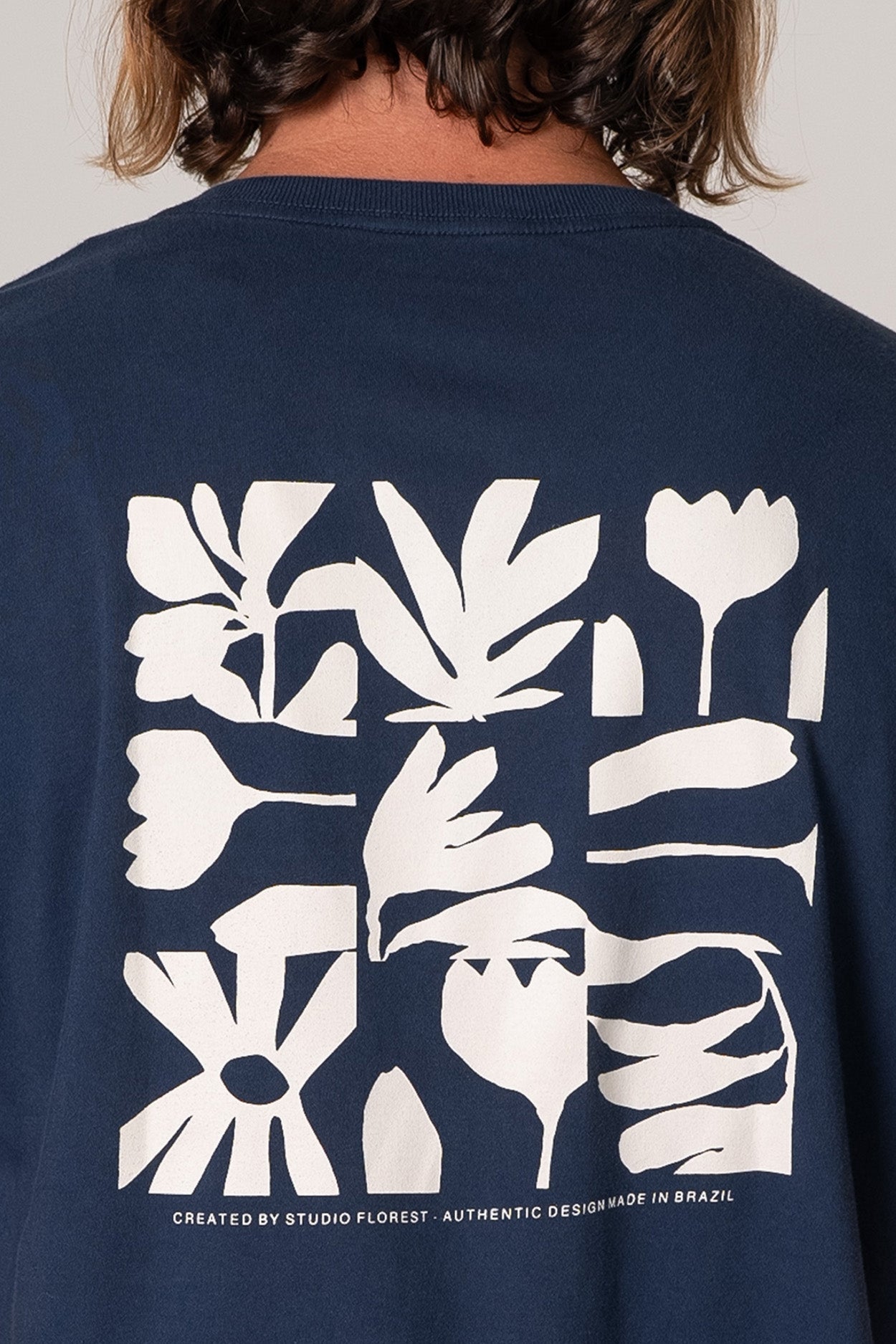 Camiseta Garden Reativo Azul Marinho