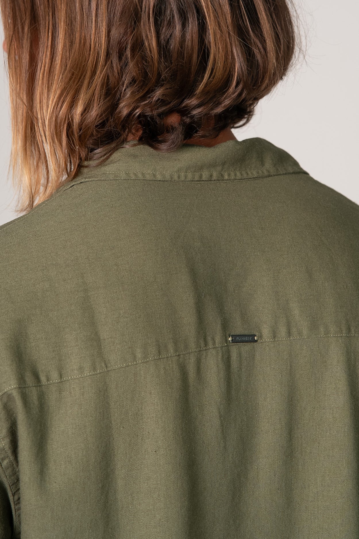 Camisa Satu Linho Verde Militar