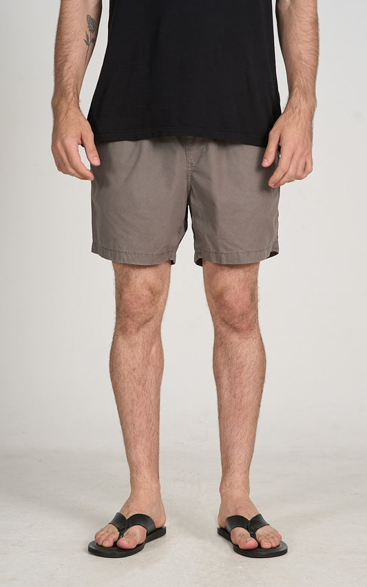 Short Sarja Leve Chumbo