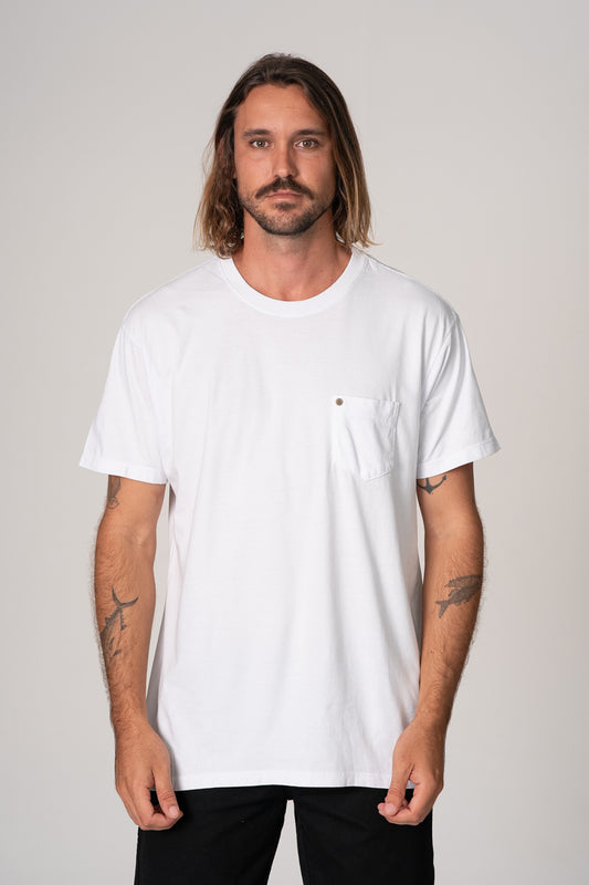 Camiseta Pocket Basic Branco