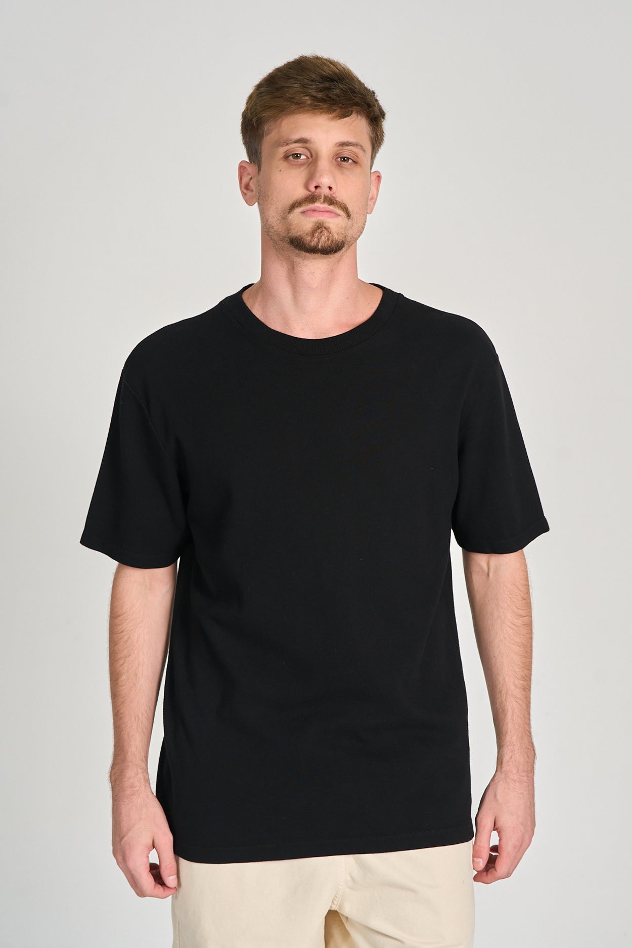 Camiseta Nature Lovers Over Preto