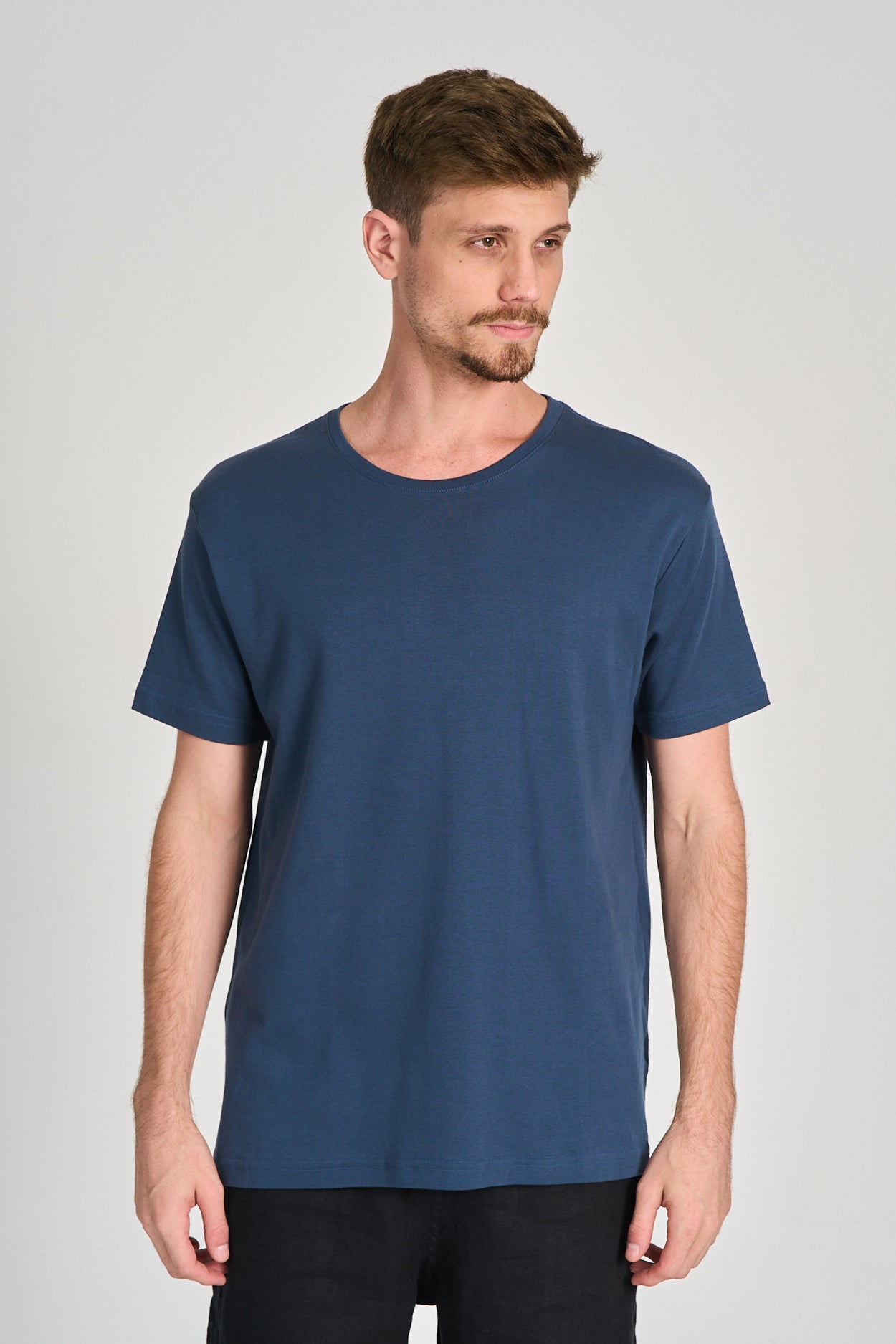 Camiseta Fio Egípcio Azul Marinho