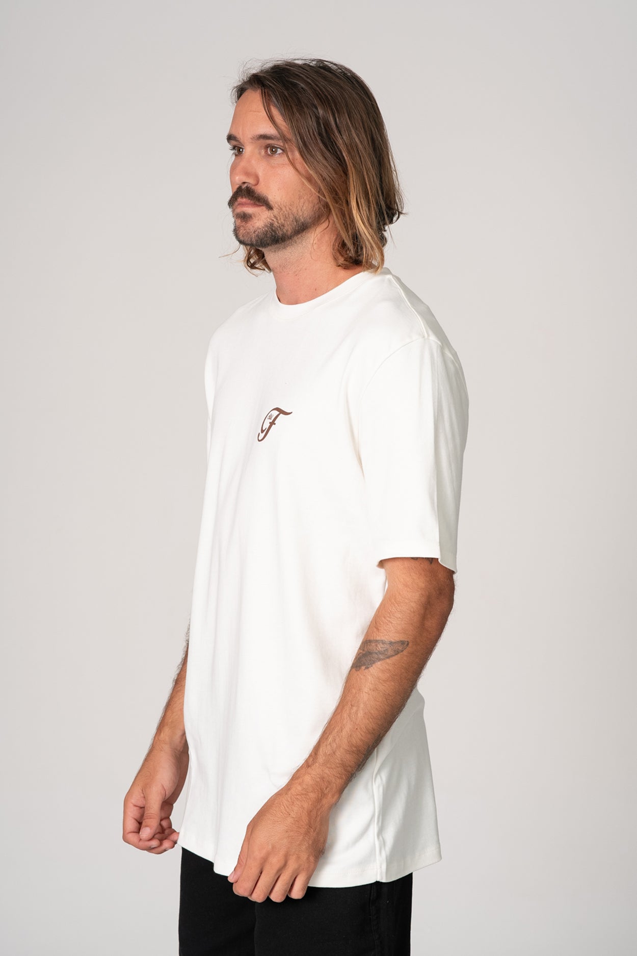 Camiseta STD INSP Over Marfim