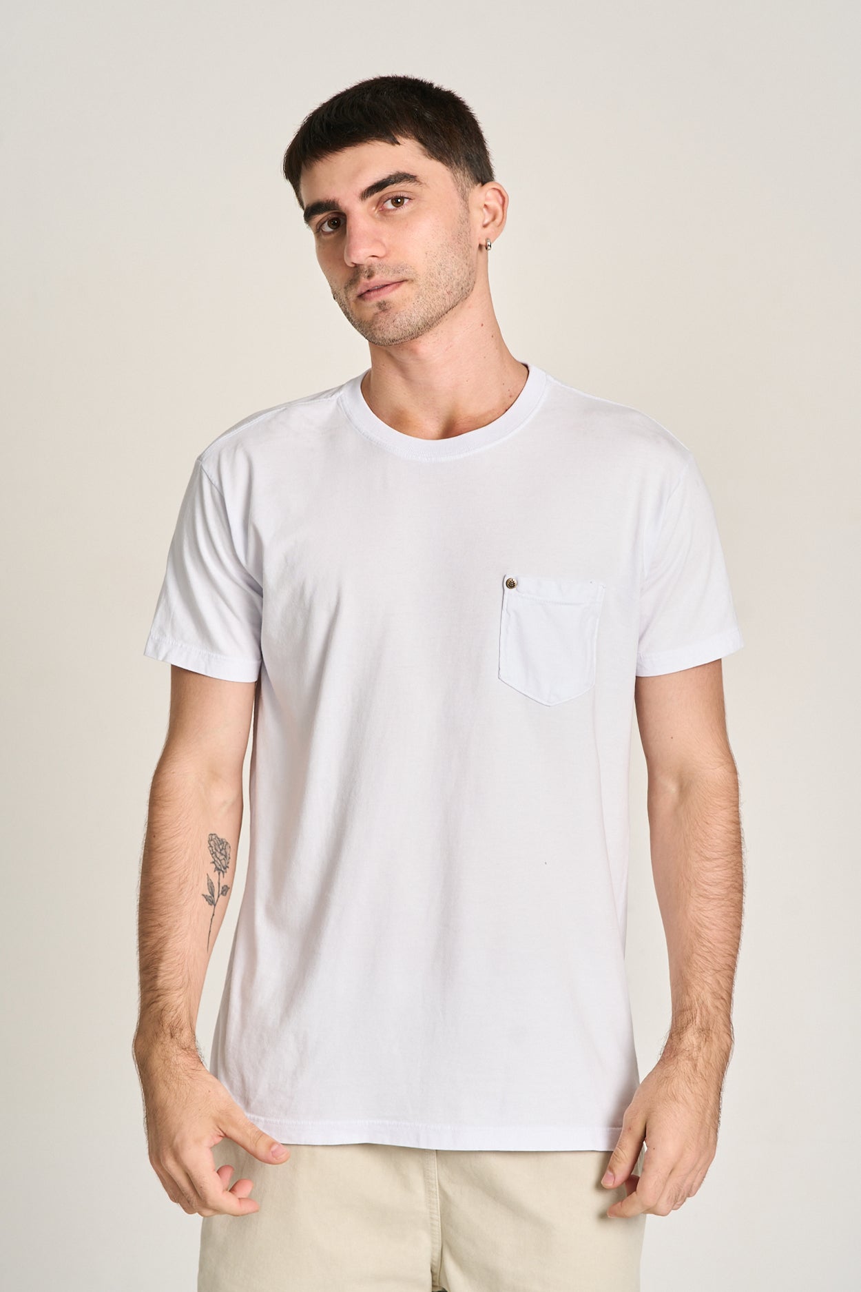 Camiseta Pocket Basic Branco