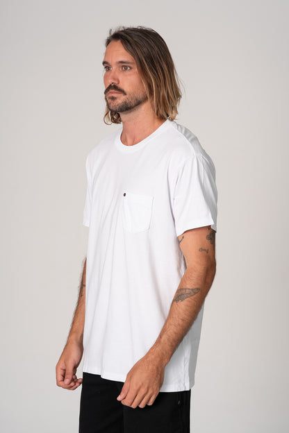 Camiseta Pocket Basic Branco