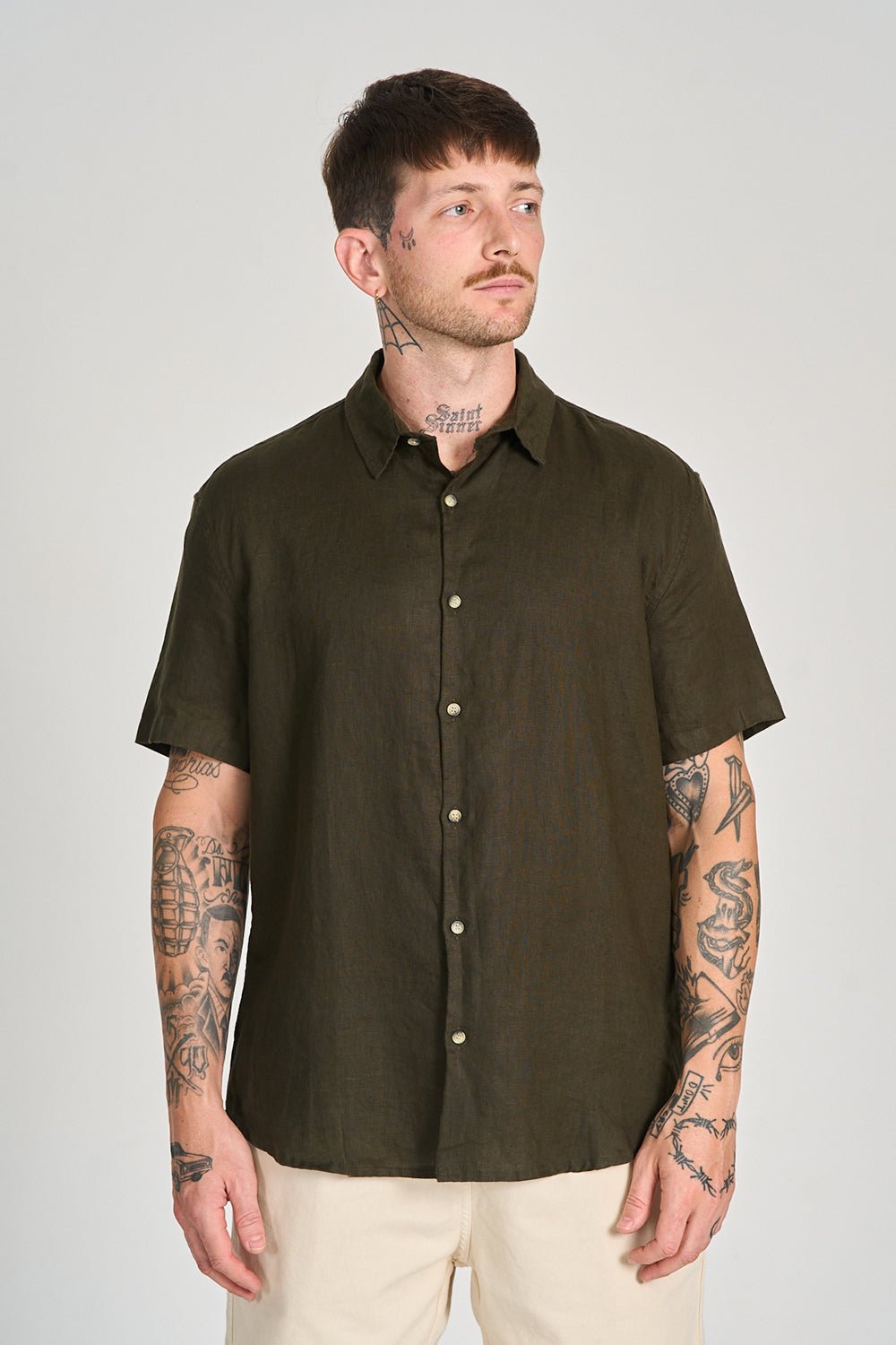 Camisa Puro Linho MC Verde Militar