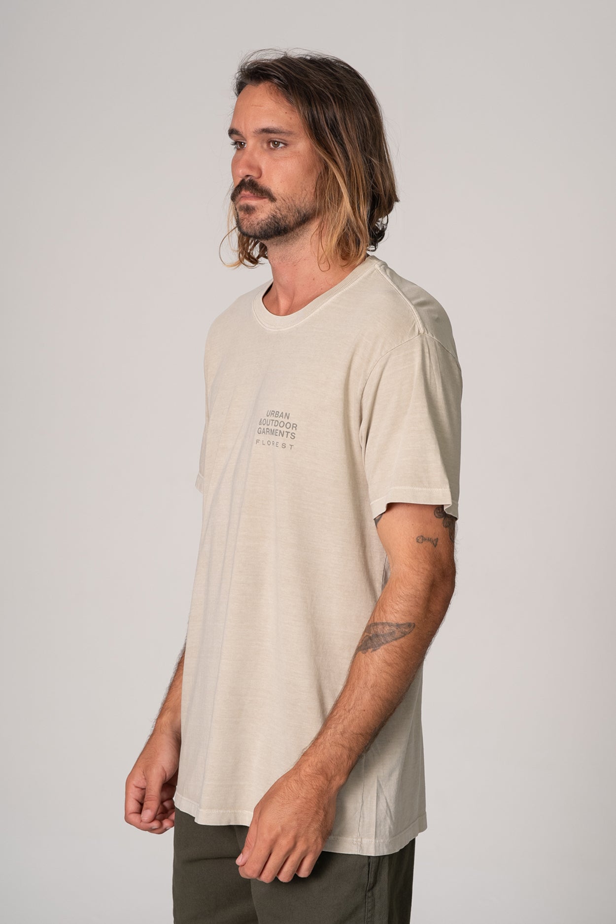 Camiseta Growing Stone Bege