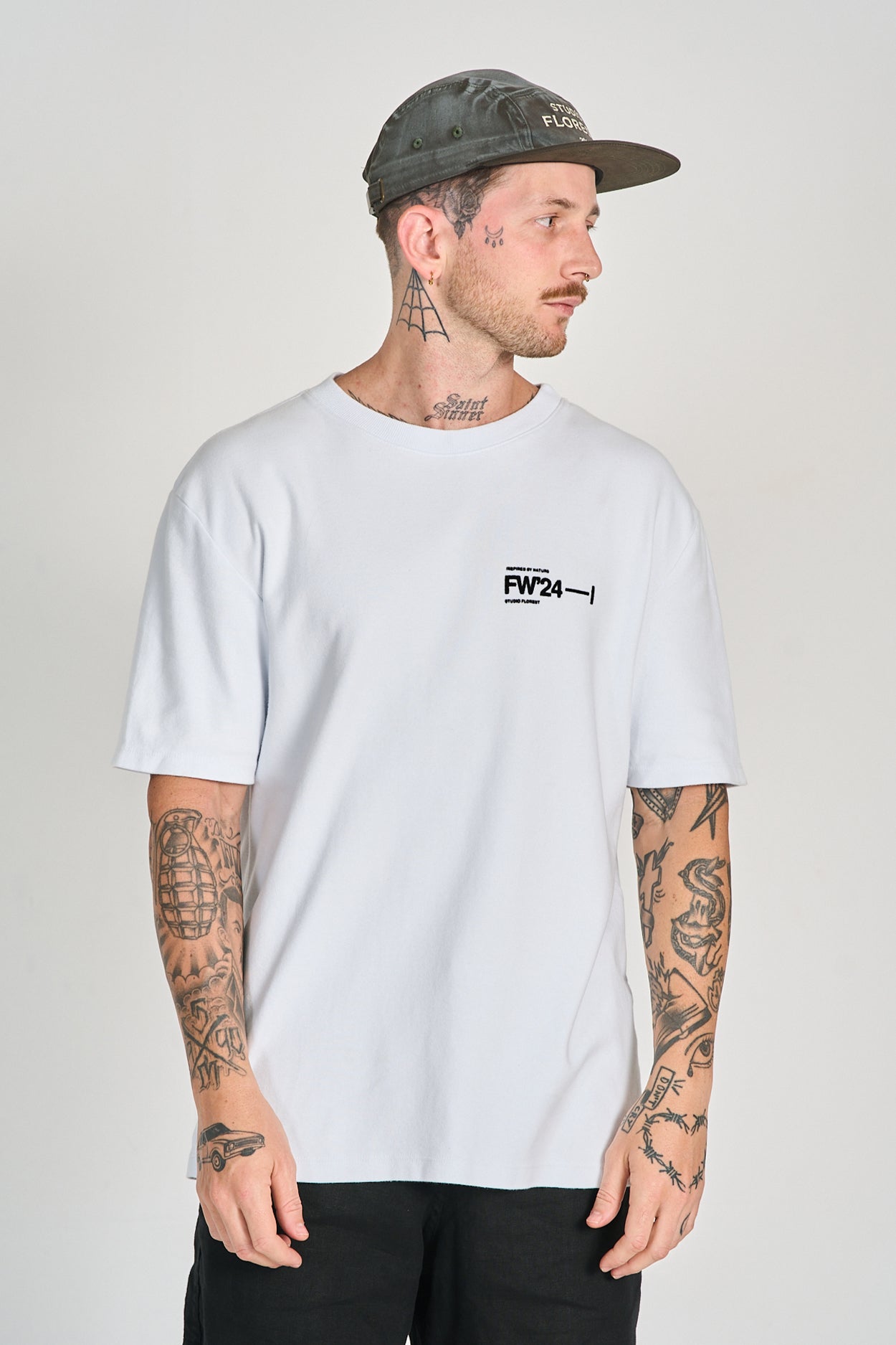 Camiseta Fw24 Over Branco