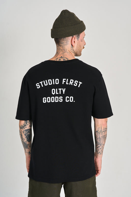 Camiseta Studio Flrst Over Preto