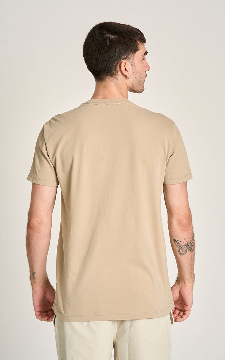 Camiseta Pocket Basic Caqui