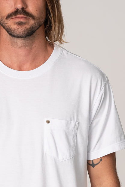 Camiseta Pocket Basic Branco
