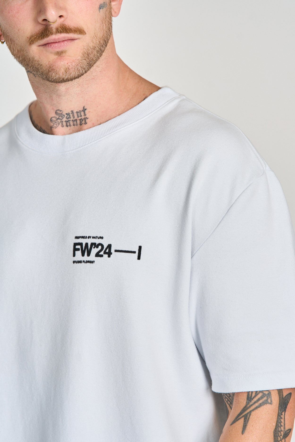 Camiseta Fw24 Over Branco