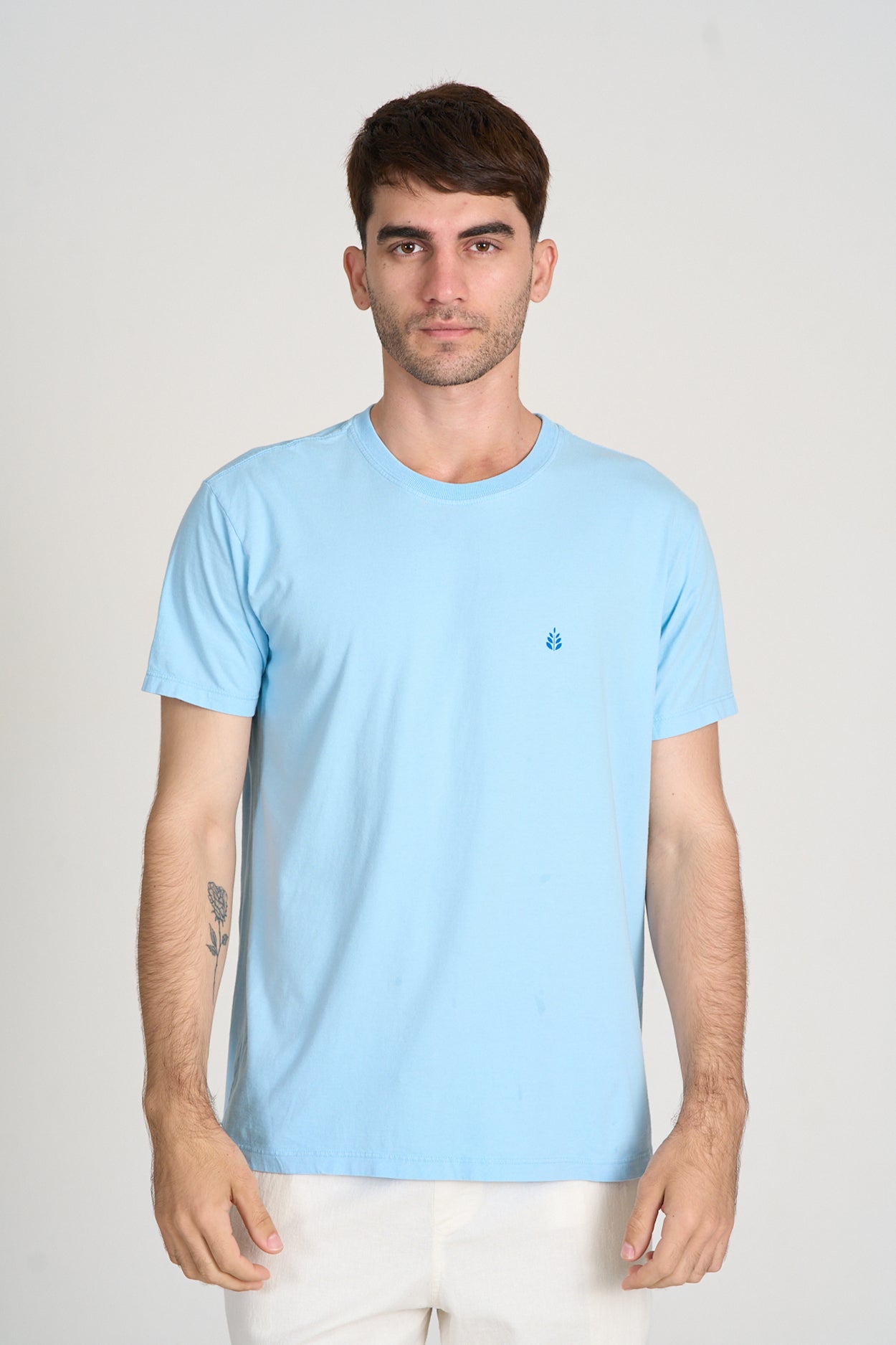 Camiseta Balance Azul Claro
