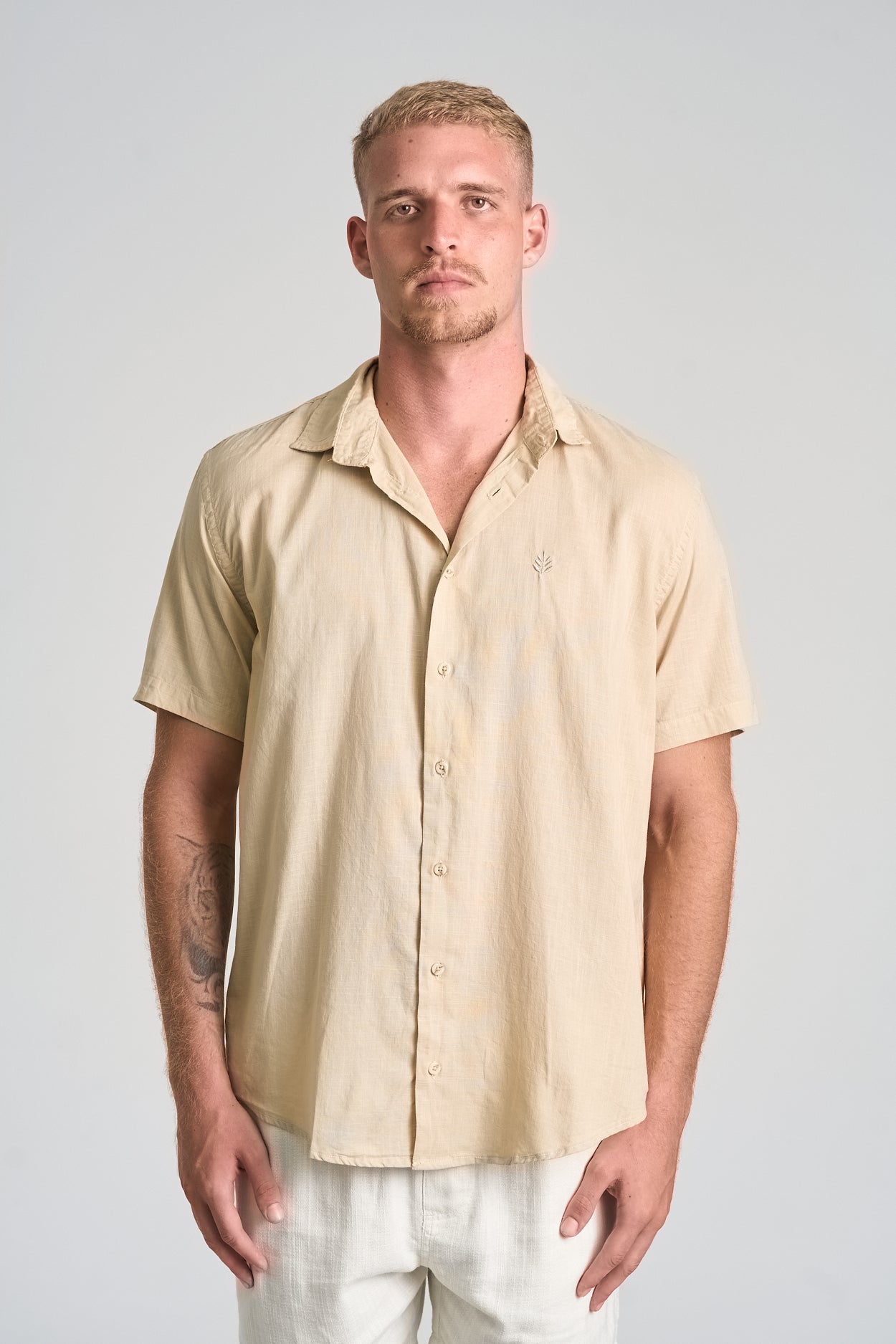 Camisa Marau MC Ocre