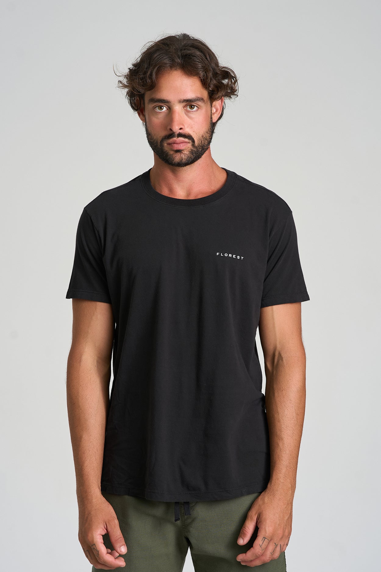 Camiseta Piece Of Earth Preto