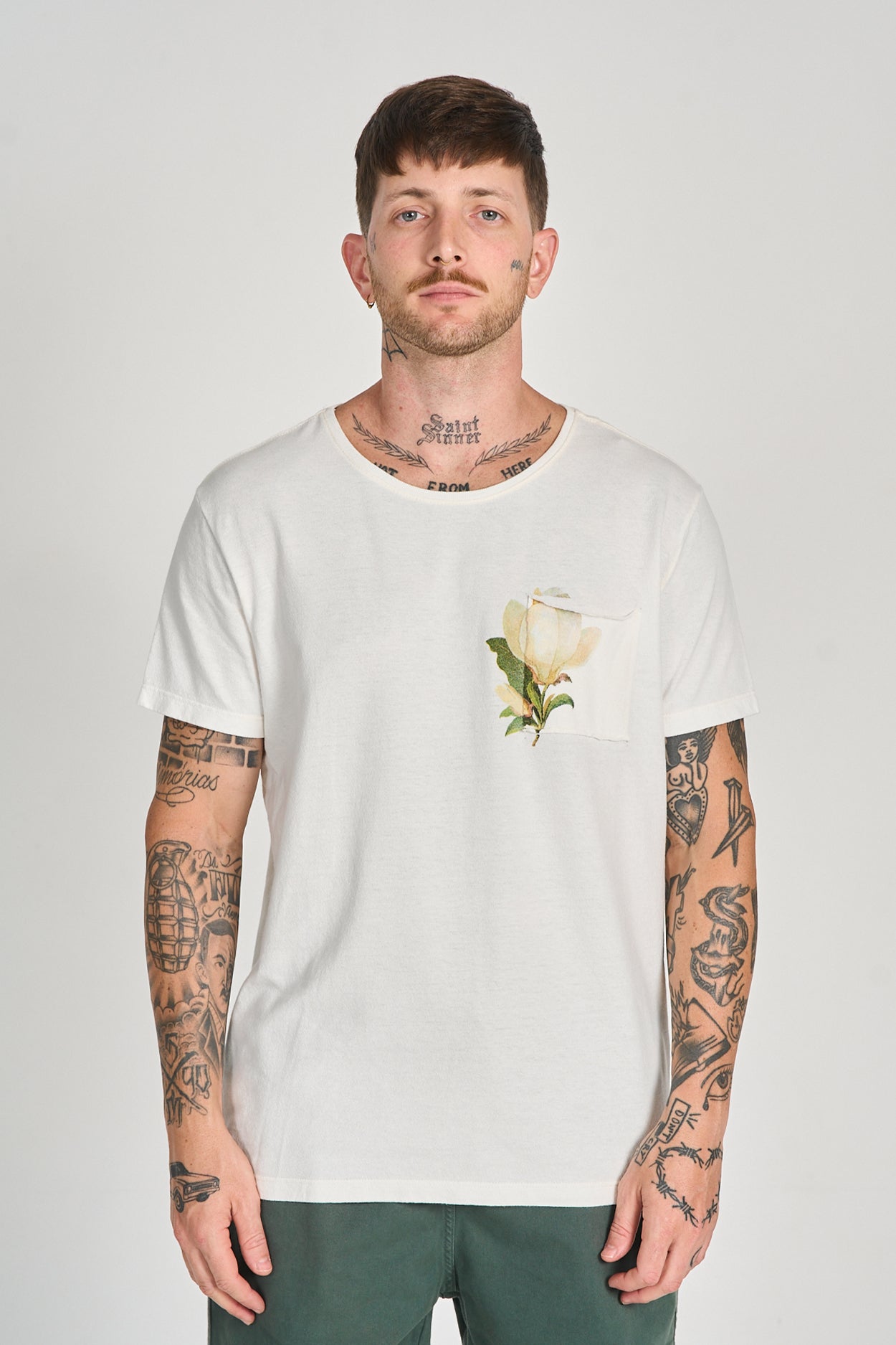 Camiseta Aquarela Bolso Natural