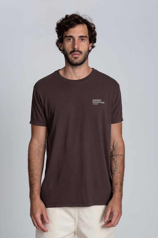 Camiseta Seven Summits Marrom