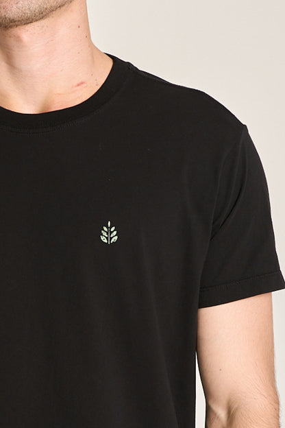 Camiseta Minimal Logo Preto