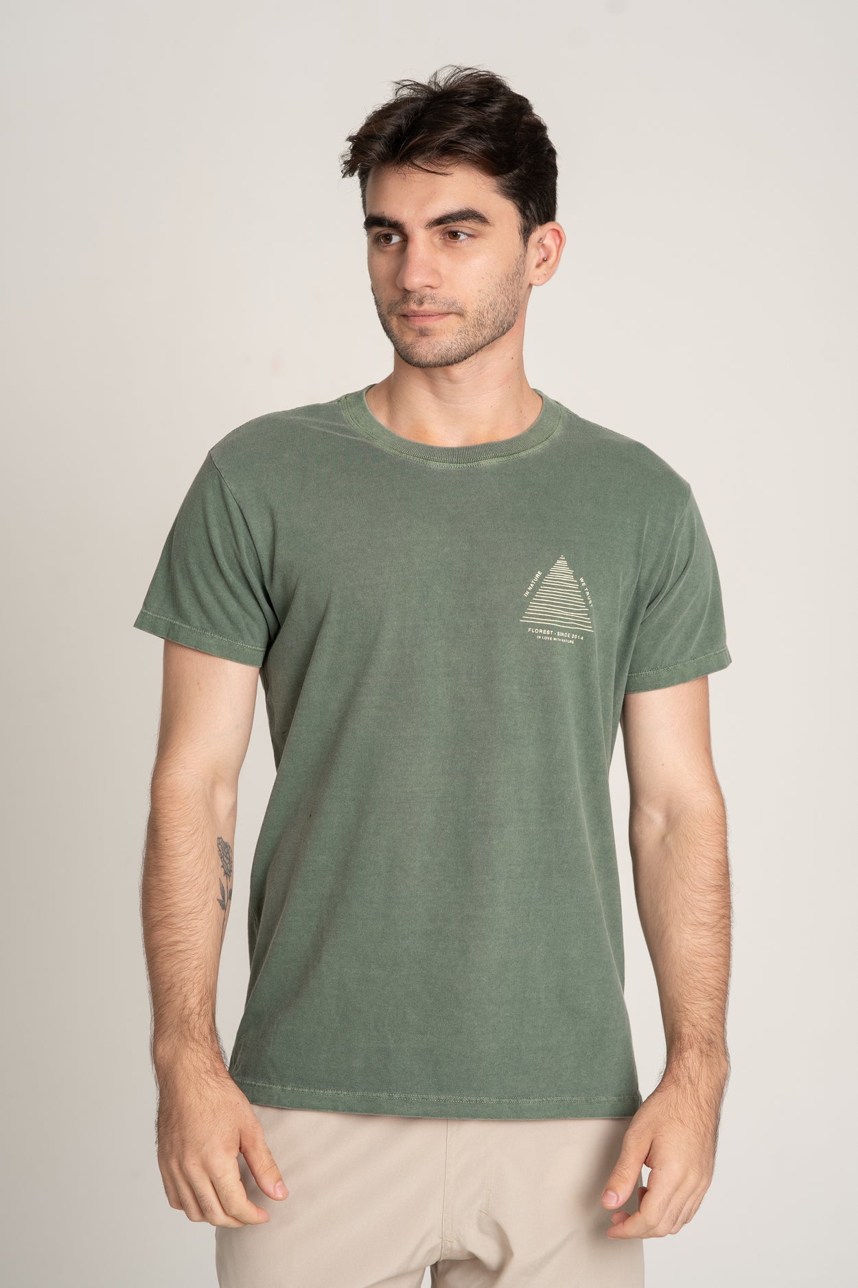 Camiseta We Trust Nature Verde Escuro Stoned