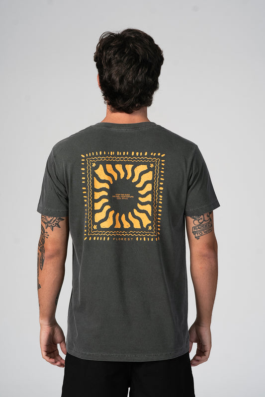 Camiseta Stop the Rush Stone Preto